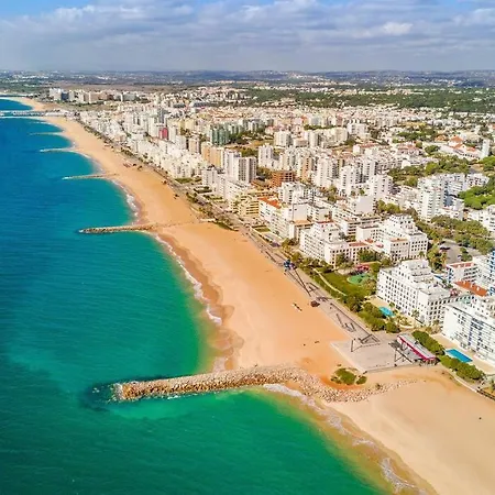 Διαμέρισμα Two Bedroom Center Apartment Quarteira
