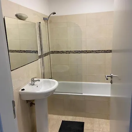 公寓 Two Bedroom Center Apartment Quarteira 奎特里拉